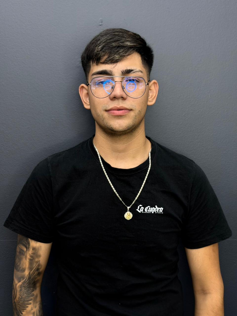 Martín, barbero de La Cuadra Barber Studio